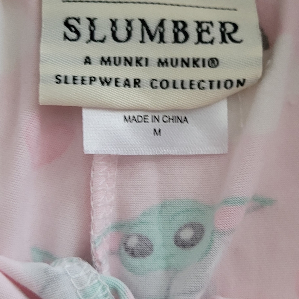 Baby Yoda slumber pants (92)